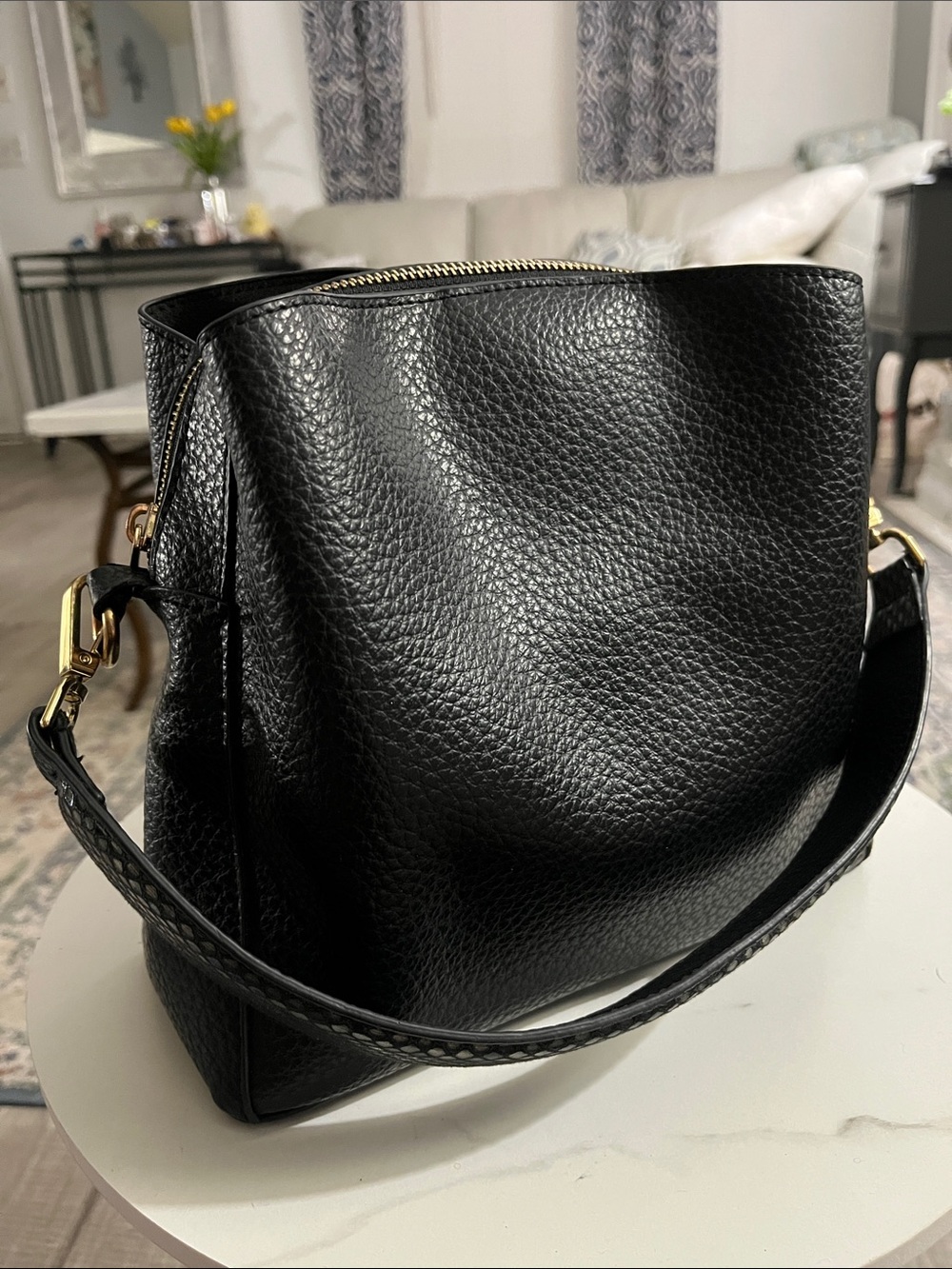 Sondra Roberts HandBag